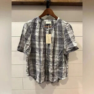 BNWT Universal Threads Black/White Striped Button Down Blouse- small